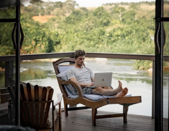 Hotel & Lodge Reservations