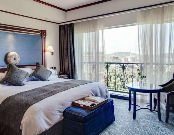 Hotel & Lodge Reservations