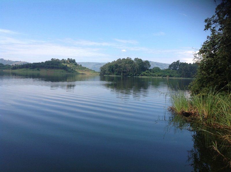 7 Days Gorilla trekking and Lake Bunyonyi